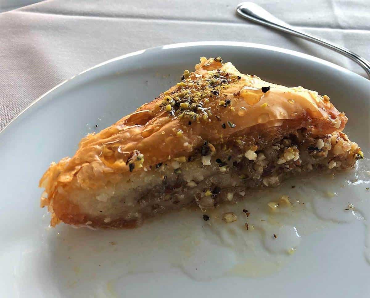 greek filo slice