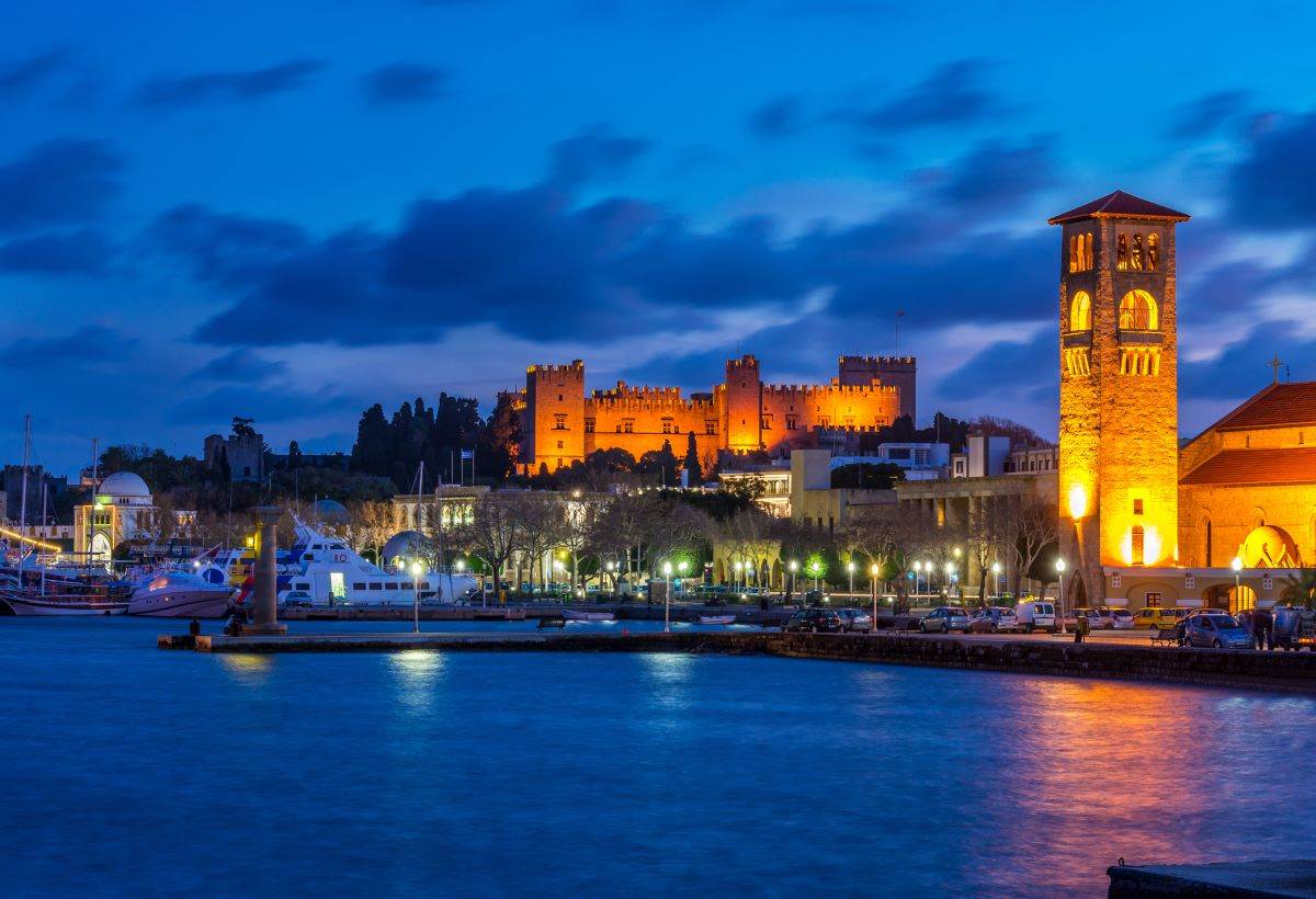 where to stay on rhodes