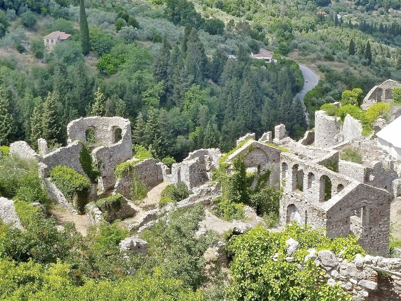 greek ruins