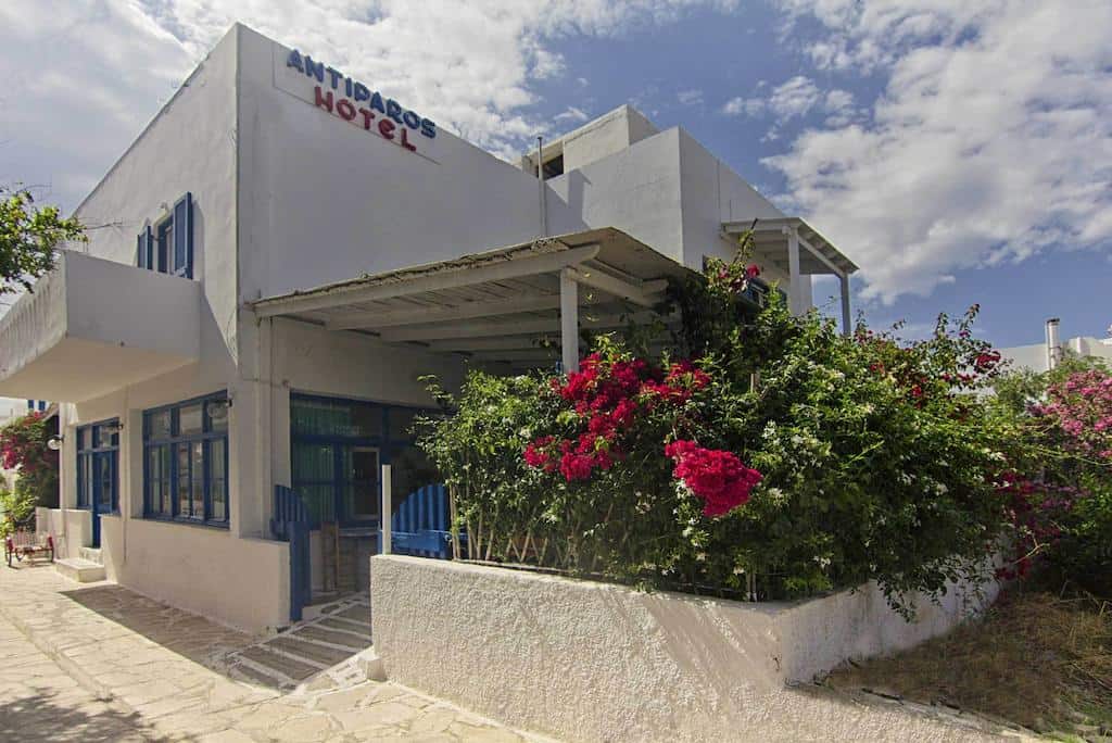 where to stay on antiparos