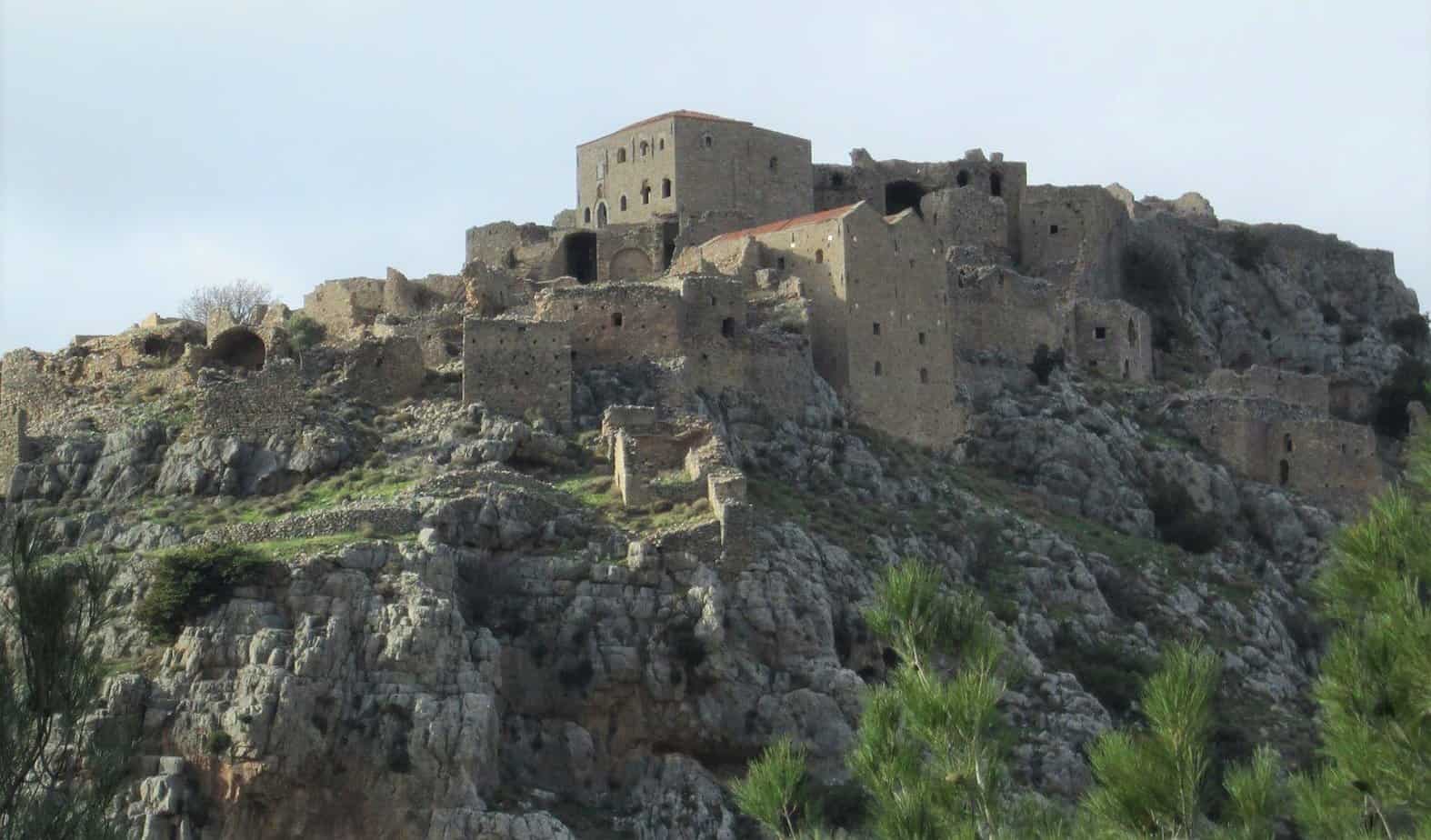 chios medieval village