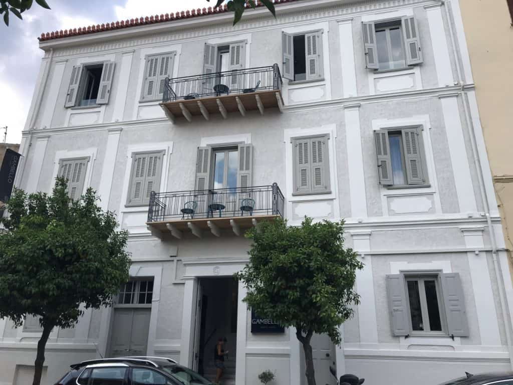 where to stay in naplion